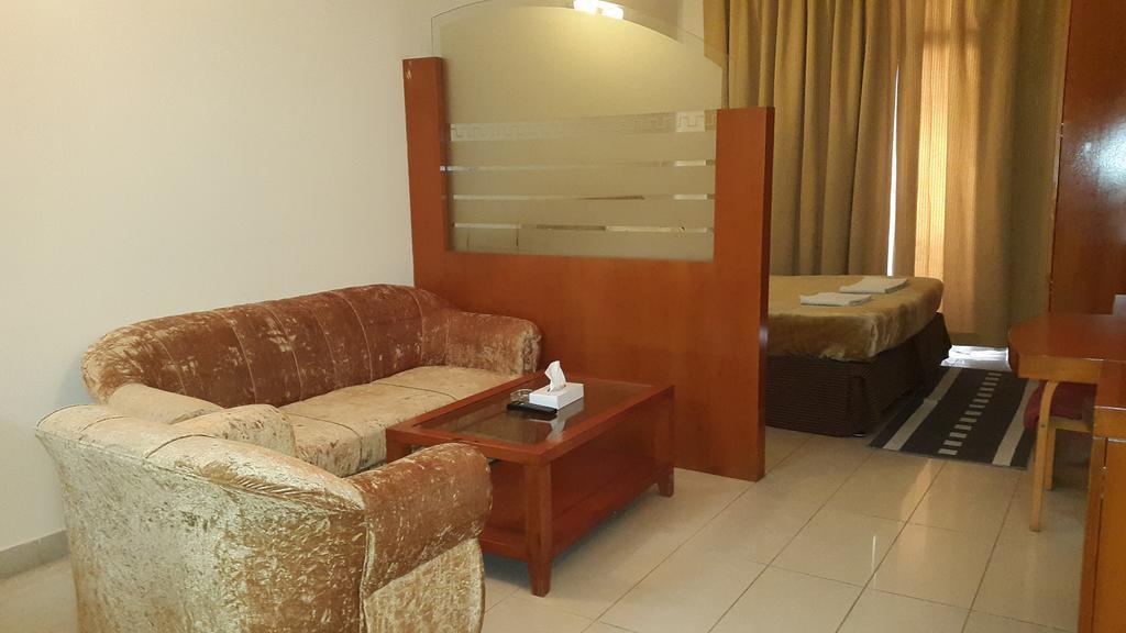 Al Raien Hotel Apartment Dubaj Pokój zdjęcie